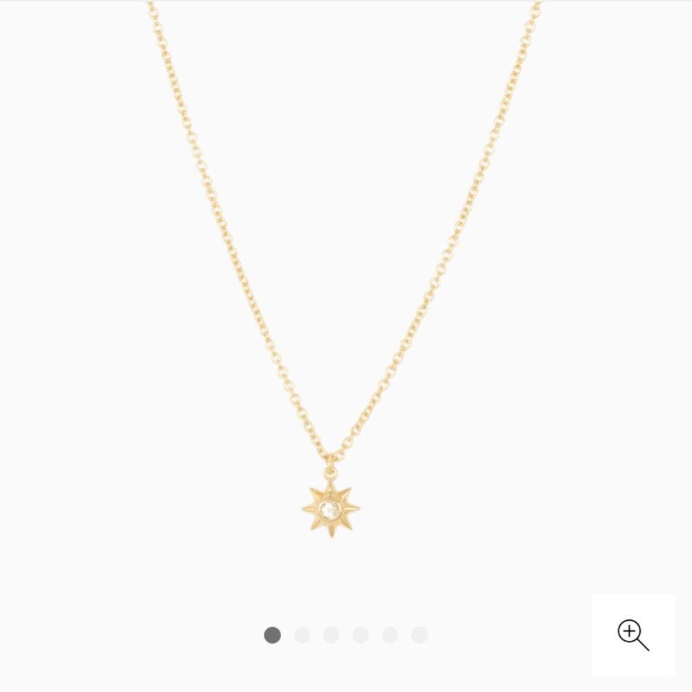 Mejuri Starburst Necklace